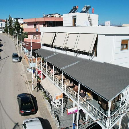 Hotel Chris Ksamil Zewnętrze zdjęcie