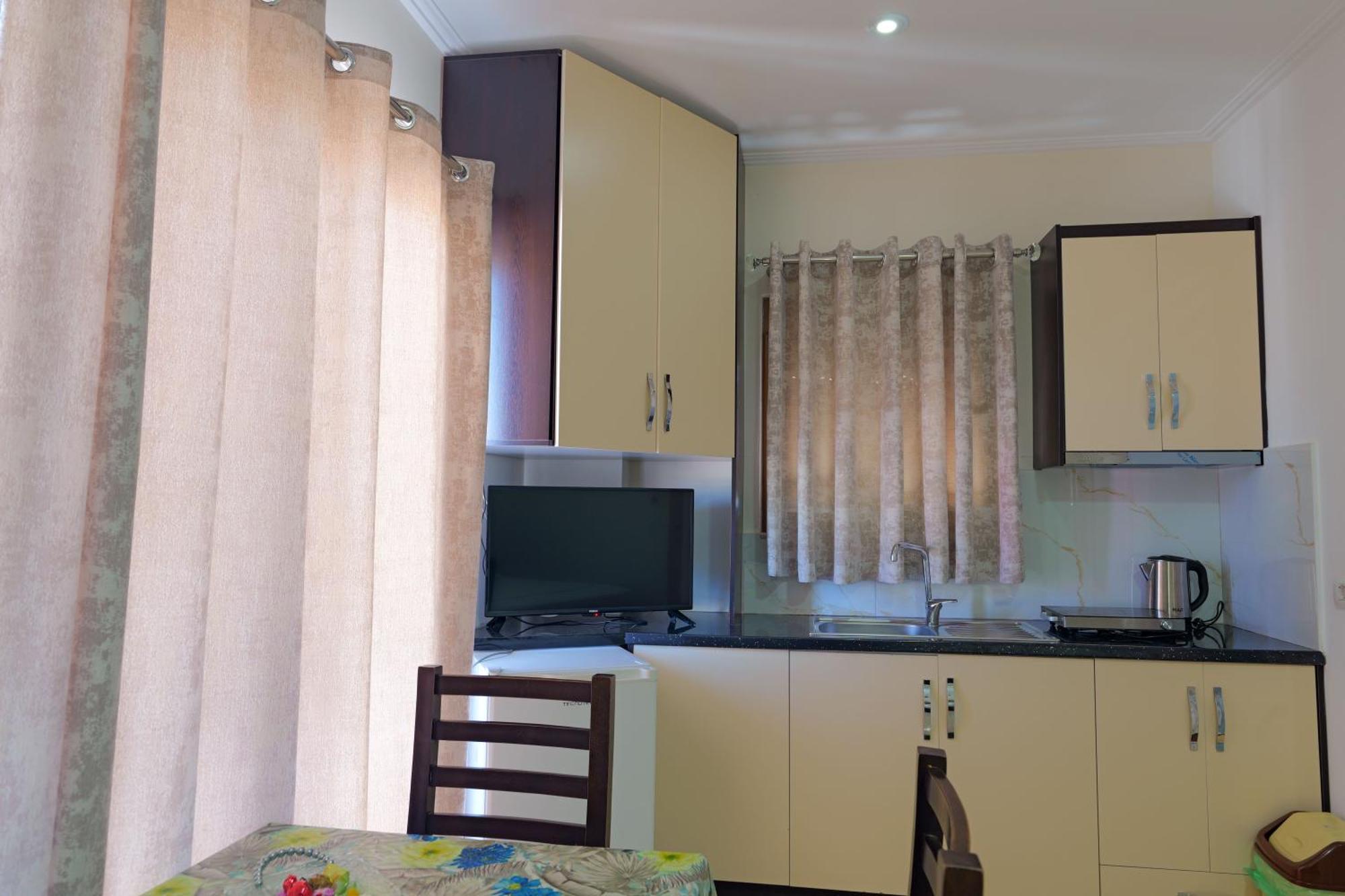 Hotel Chris Ksamil Zewnętrze zdjęcie