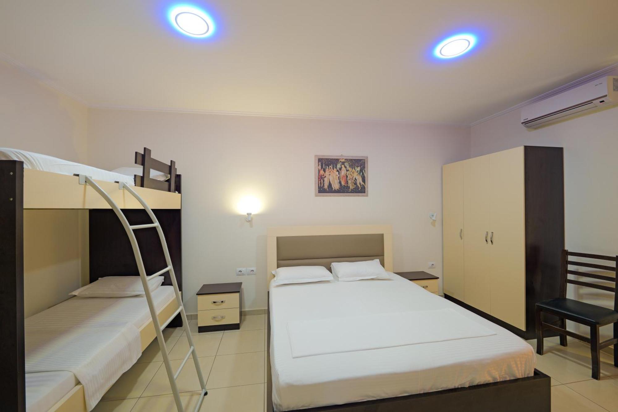 Hotel Chris Ksamil Zewnętrze zdjęcie