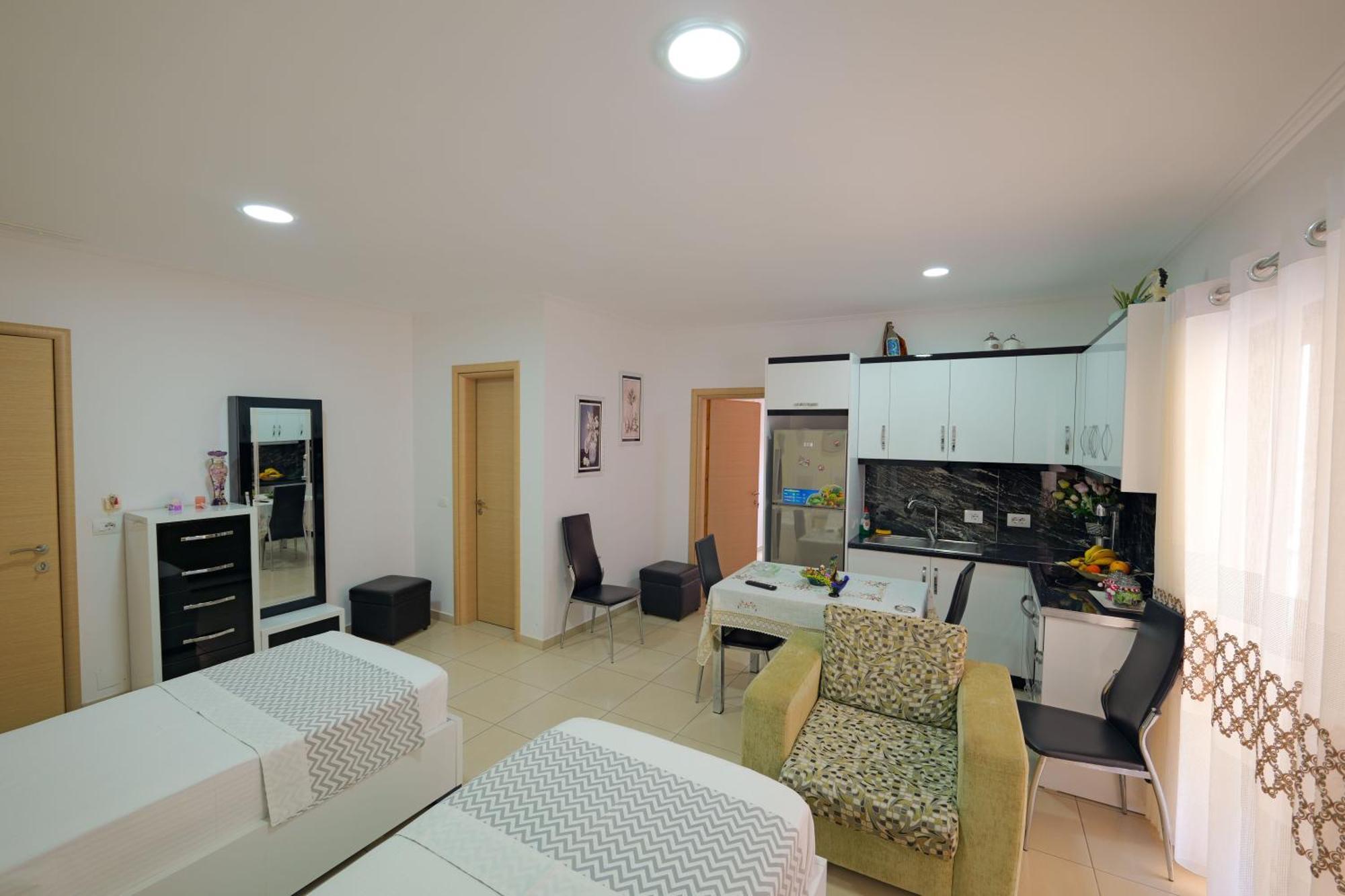 Hotel Chris Ksamil Zewnętrze zdjęcie